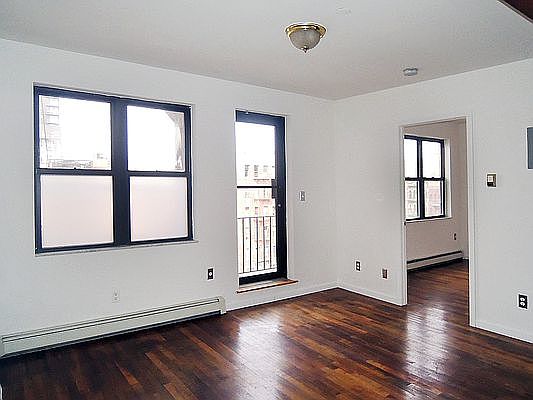 1st image of 122 Allen St APT 14