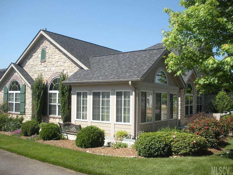 1st image of 804C Wynnshire Dr Unit 804-C