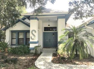 15928 Farringham Dr, Tampa, FL 33647
