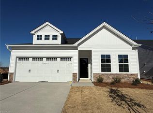172 Candytuft Ct, Lexington, NC 27295
