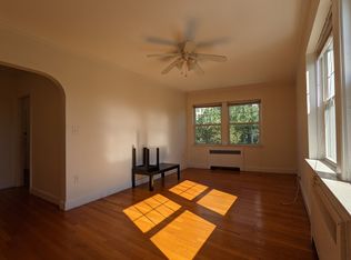 24 Fairbanks St #6A, Brookline, MA 02446