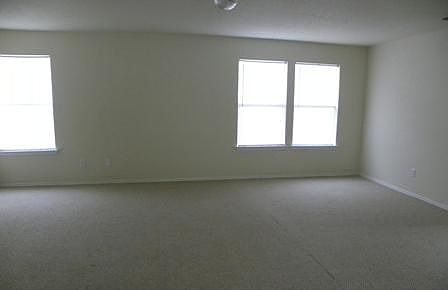 5th image of 10334 Oakwood Crst