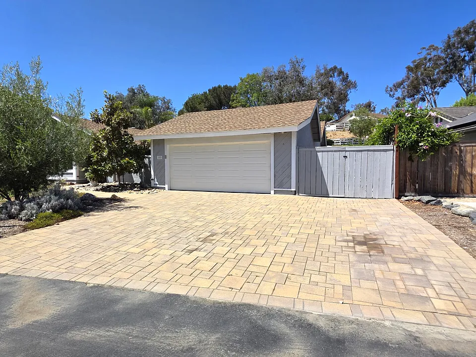 1029 Silver Stallion Dr