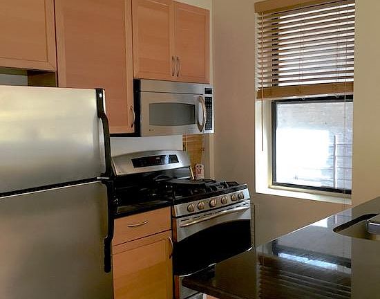 4th image of 206 E 124th St APT 3C