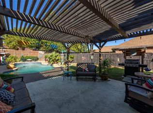 3707 Astaire Dr, Carrollton, TX 75007