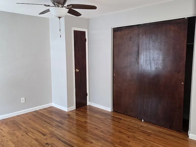 52 Main St #4 — Photo 5