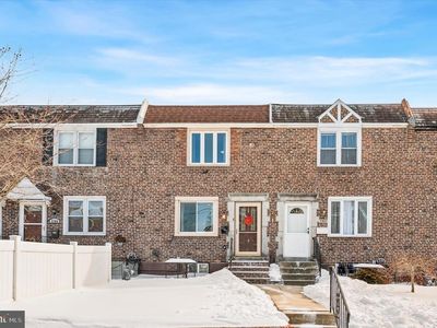 2262 Dermond Ave, Upper Darby, PA, 19082