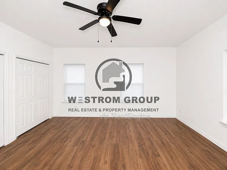 709 S Church St — Photo 17