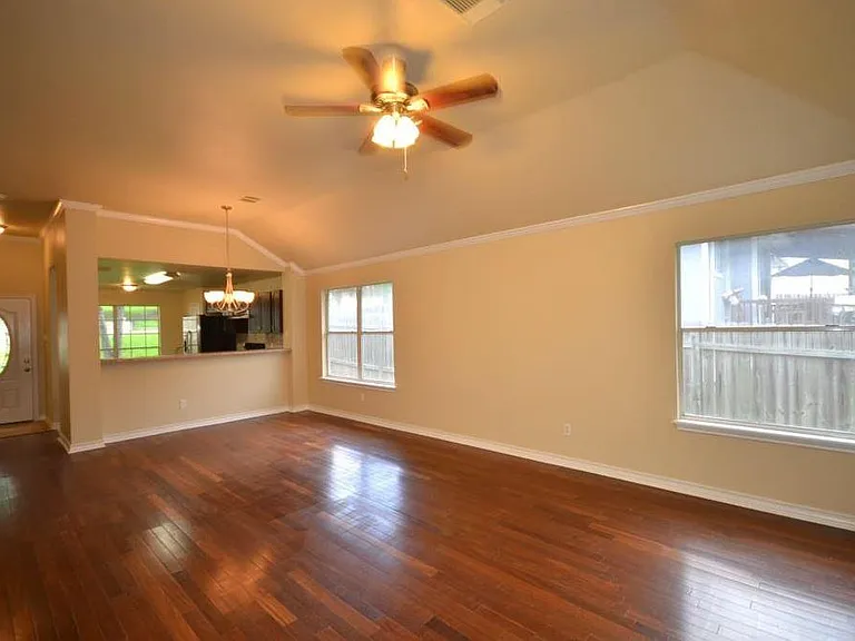 5315 Hickory Dr — Photo 1