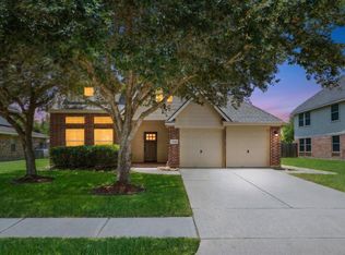 3806 Parry Field Ct, Pearland, TX 77584
