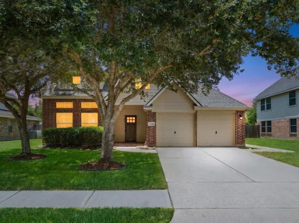 3806 Parry Field Ct, Pearland, TX 77584