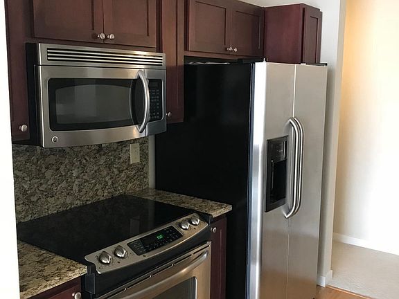 3rd image of 2222-152ND Ave NE #310