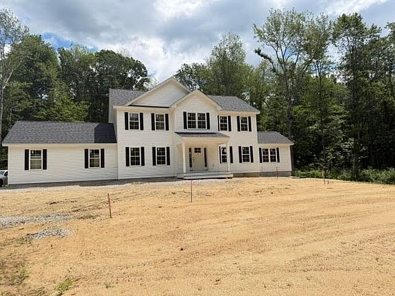 2nd image of 260 Hunt Rd #A