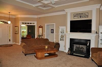 4th image of 1301 Tall Timbers Dr