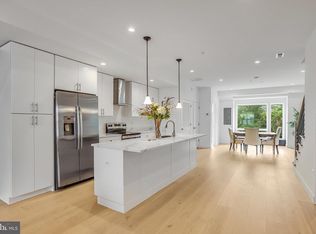 4904 D St SE, Washington, DC 20019