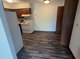 2500 & 2504 26th Avenue Court, 5