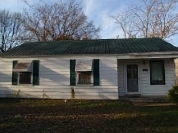 2nd image of 4134 Leroy Ave