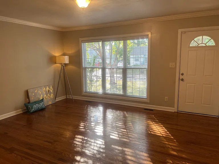 2038 S Terrace Dr — Photo 9