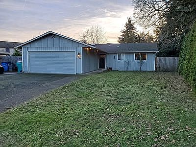 1st image of 10405 NE 41st St