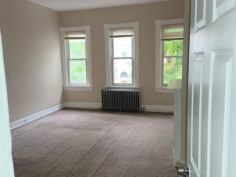 1918 Druid Hill Ave — Photo 6