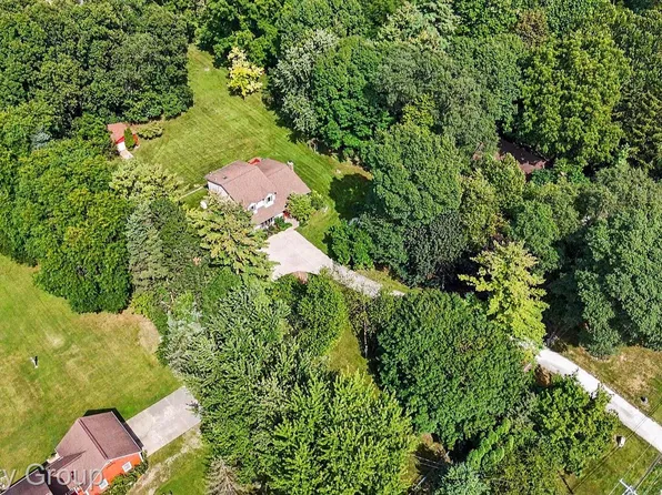 11471-31 Mile Rd, Washington, MI 48095