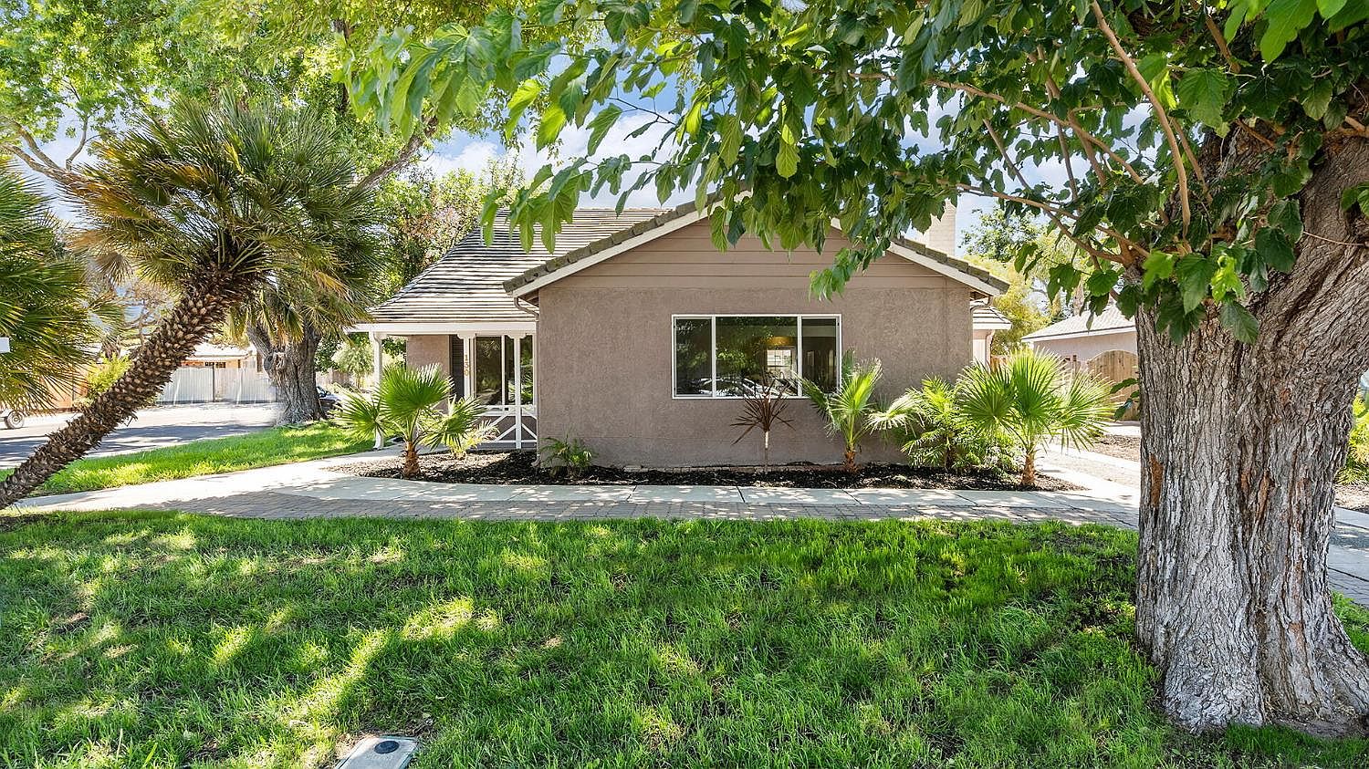 130 E Lowell Ave Tracy CA 95376 Zillow