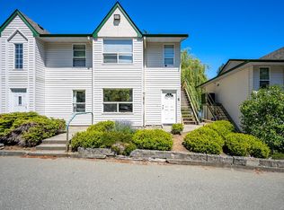 1535 Dingwall Rd #4, Courtenay, BC V9N 3S8