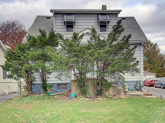 2nd image of 1921 N 19th Ave