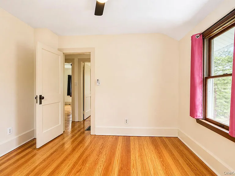 12 Old Turnpike Rd — Photo 34