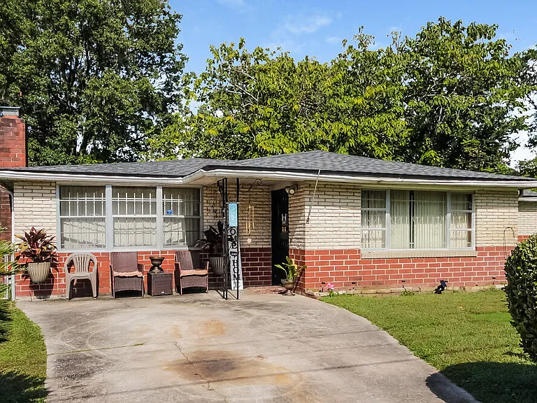 2921 Tinsley Rd — Photo 1