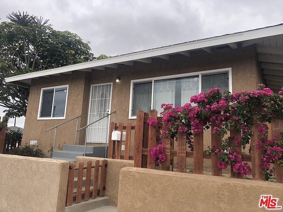 1st image of 1123 Torrance Blvd