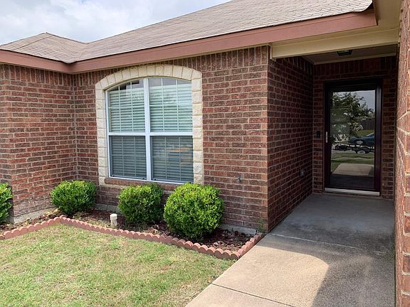 3rd image of 3706 Latigo Dr
