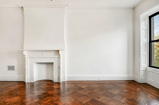Rented by Compass | media 19