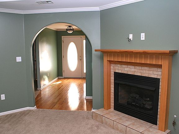 5th image of 3954 Conway Cir
