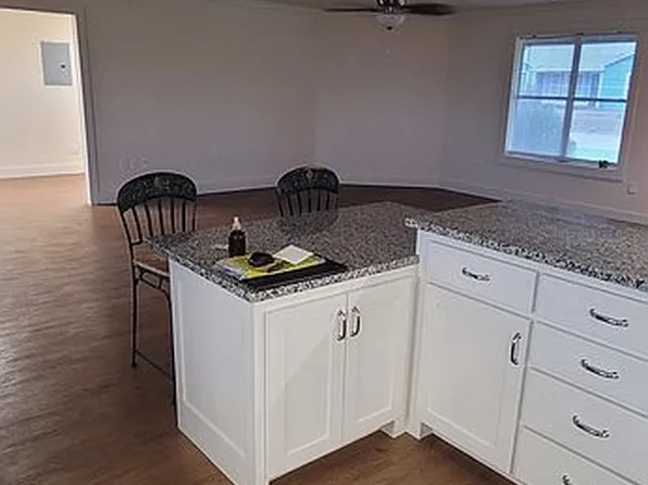 1232 Avenue M, Anson, TX 79501