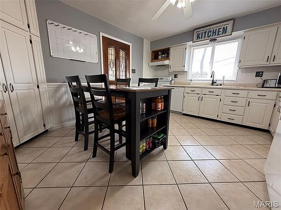 5th image of 1261 Kingsway Dr