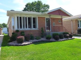 2823 W 100th St, Evergreen pk, IL 60805
