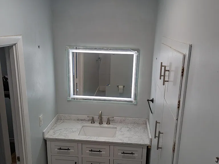 728 Dix St — Photo 10
