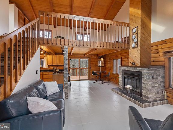 3rd image of 2977 Southaven Dr