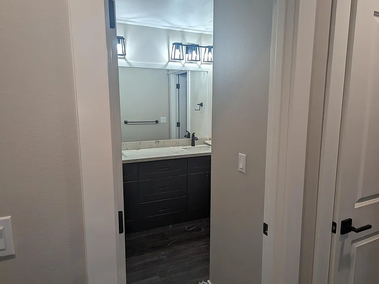 309 Lake Louise Dr SW — Photo 16