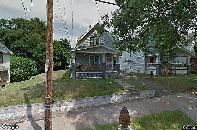 1st image of 717 Fern St