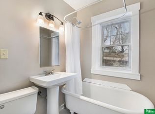 3155 Jackson St #3157, Omaha, NE 68105