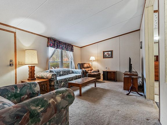 3rd image of 9207 Strawhill Ln