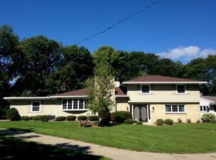 230 S Kenosha Dr, Madison, WI 53705