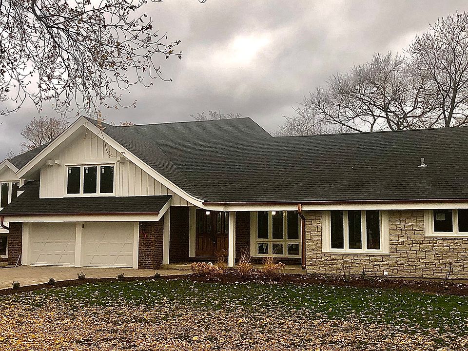 2nd image of 1008 Woodview Rd