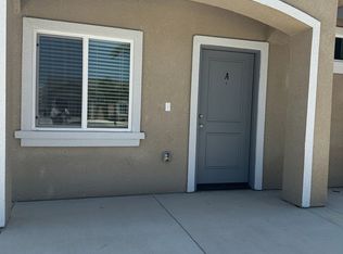 8401 Frankie Lou St #A-B, Bakersfield, CA 93314