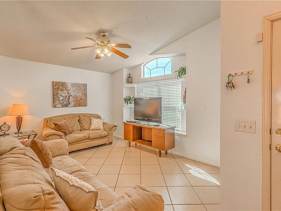4th image of 4064 Tierra Venado Dr