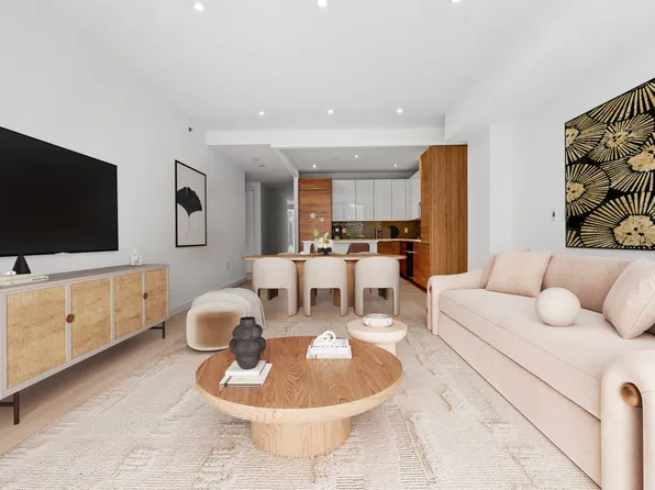 337 East 62nd Street image 2 of 12