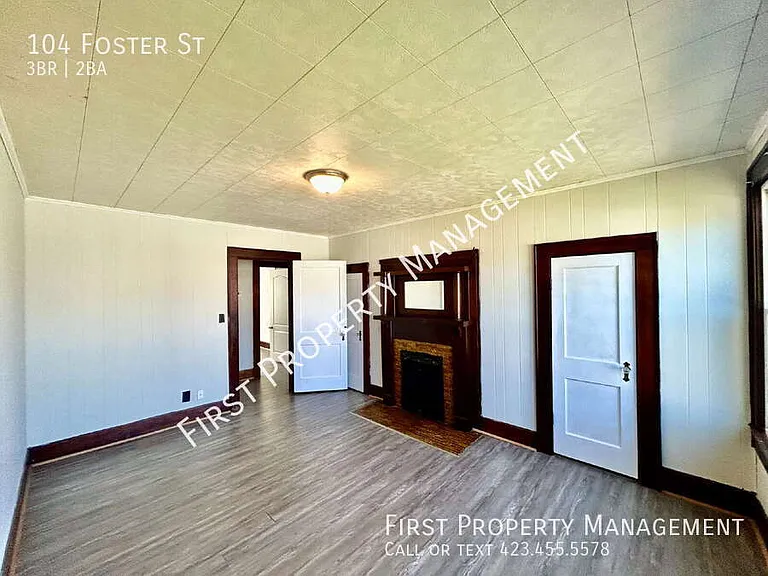 104 Foster St — Photo 10