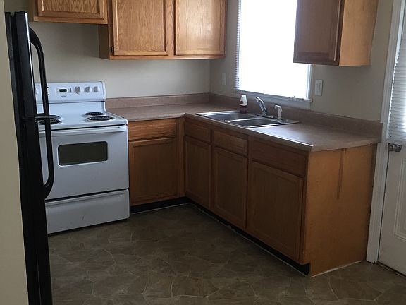 2nd image of 123 Midcliff Dr